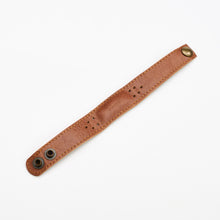 Load image into Gallery viewer, Dots Leather